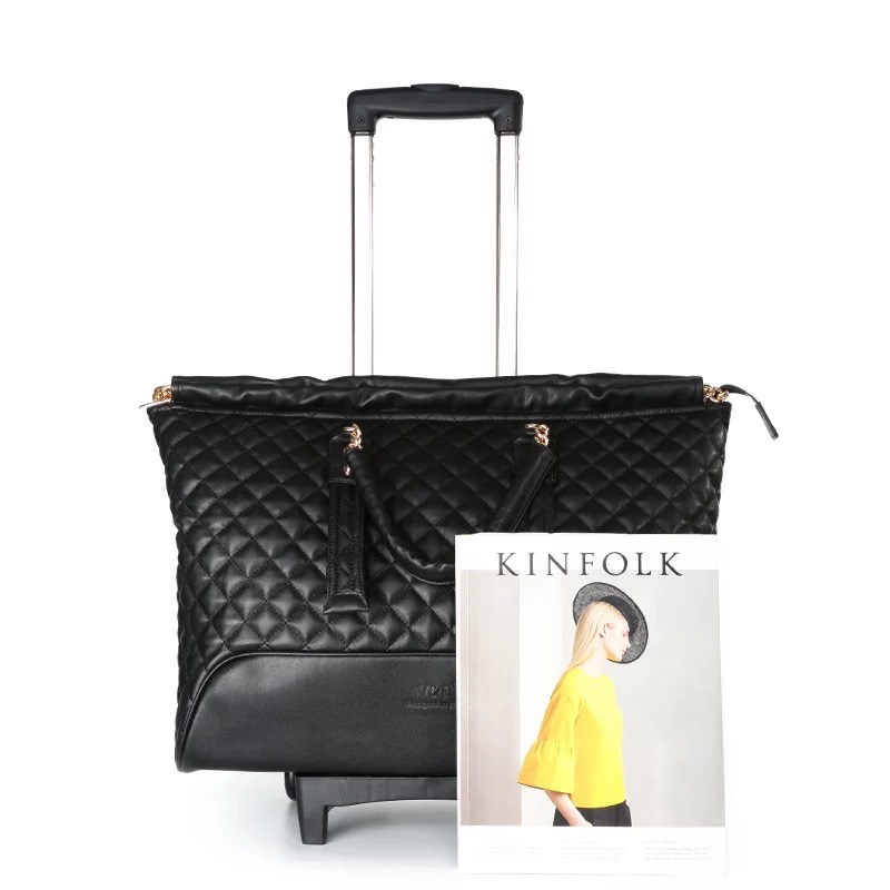 Super Fashion Trolley Suitcase - Luxury Bags Consignment recension och pris
