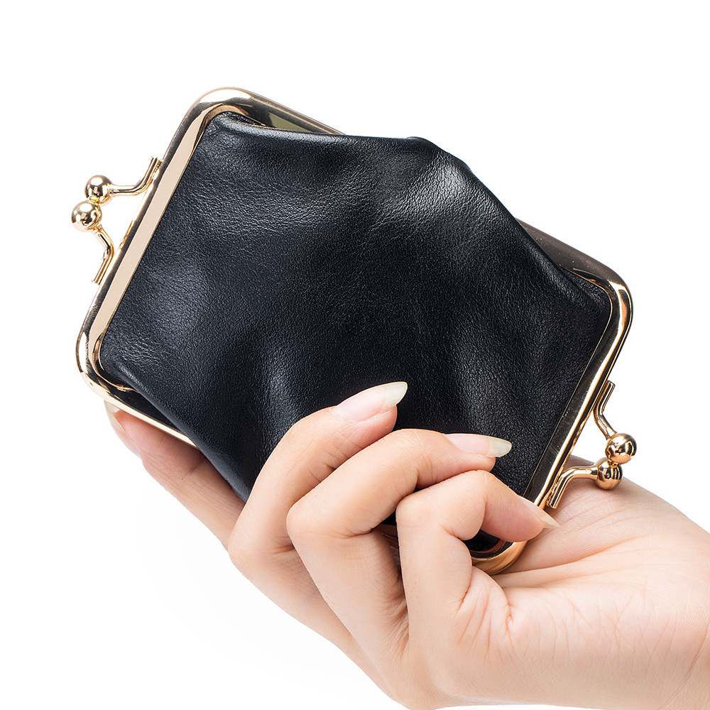 Genuine Leather Double Clamp C - Luxury Bags Consignment recension och pris