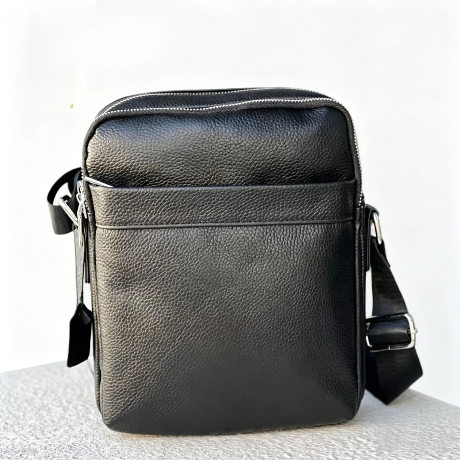 New Luxury Men's Handbags 100% - Luxury Bags For Men Brands recension och pris